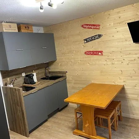 Le Cocon Du Montjoie Apartment *